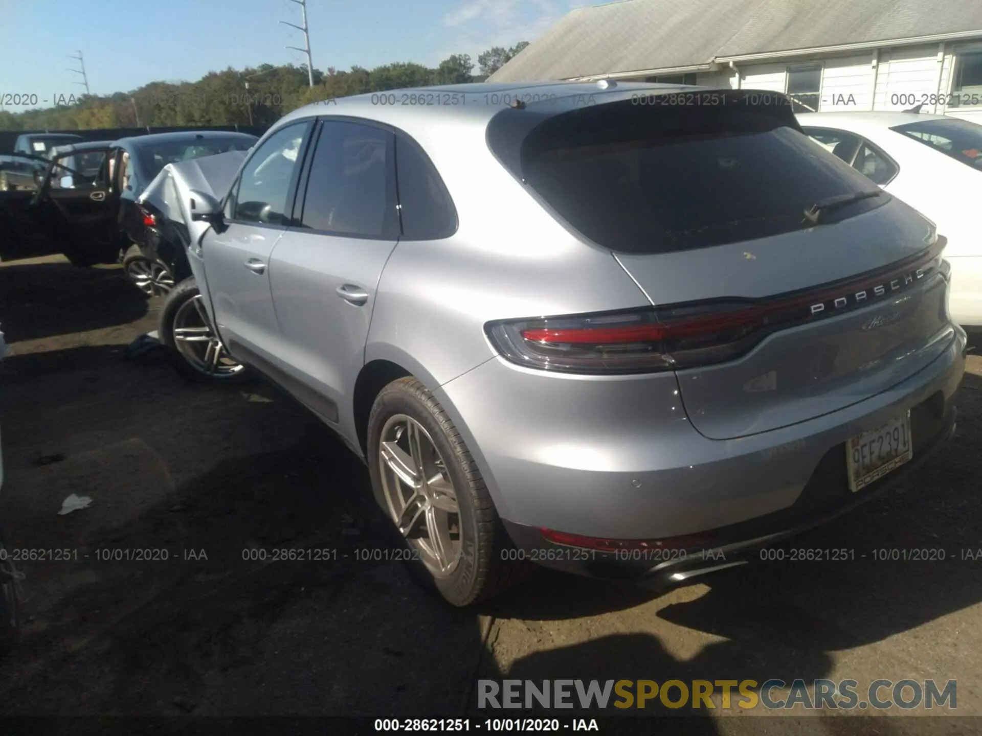 3 Photograph of a damaged car WP1AA2A54LLB08985 PORSCHE MACAN 2020
