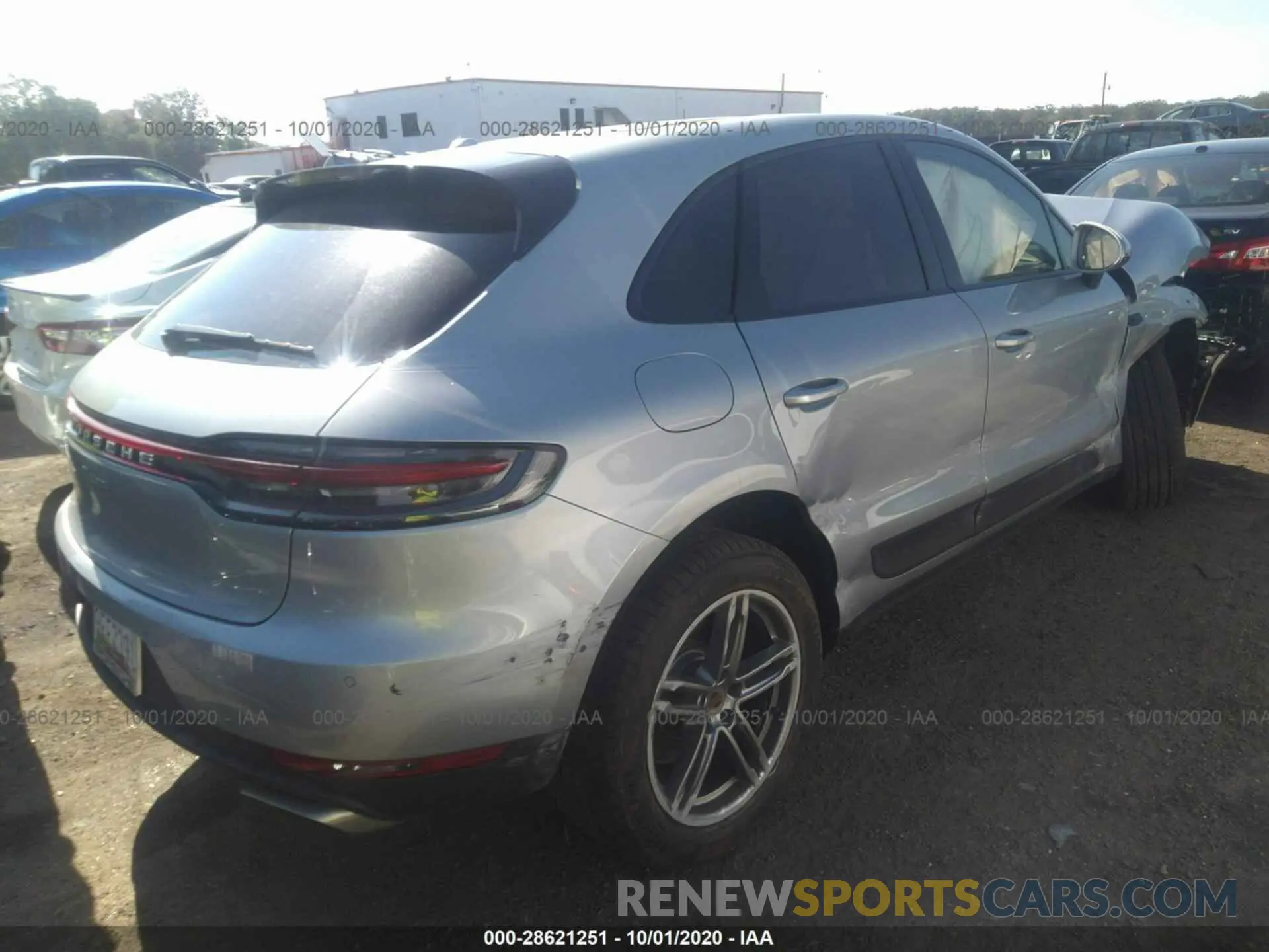 4 Photograph of a damaged car WP1AA2A54LLB08985 PORSCHE MACAN 2020