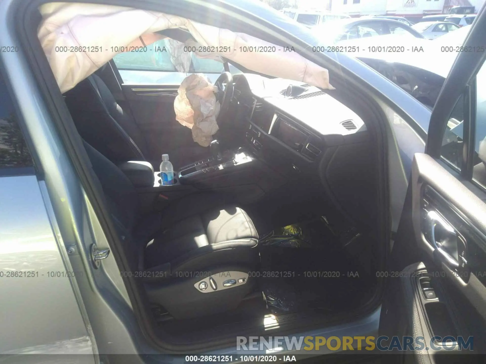 5 Photograph of a damaged car WP1AA2A54LLB08985 PORSCHE MACAN 2020