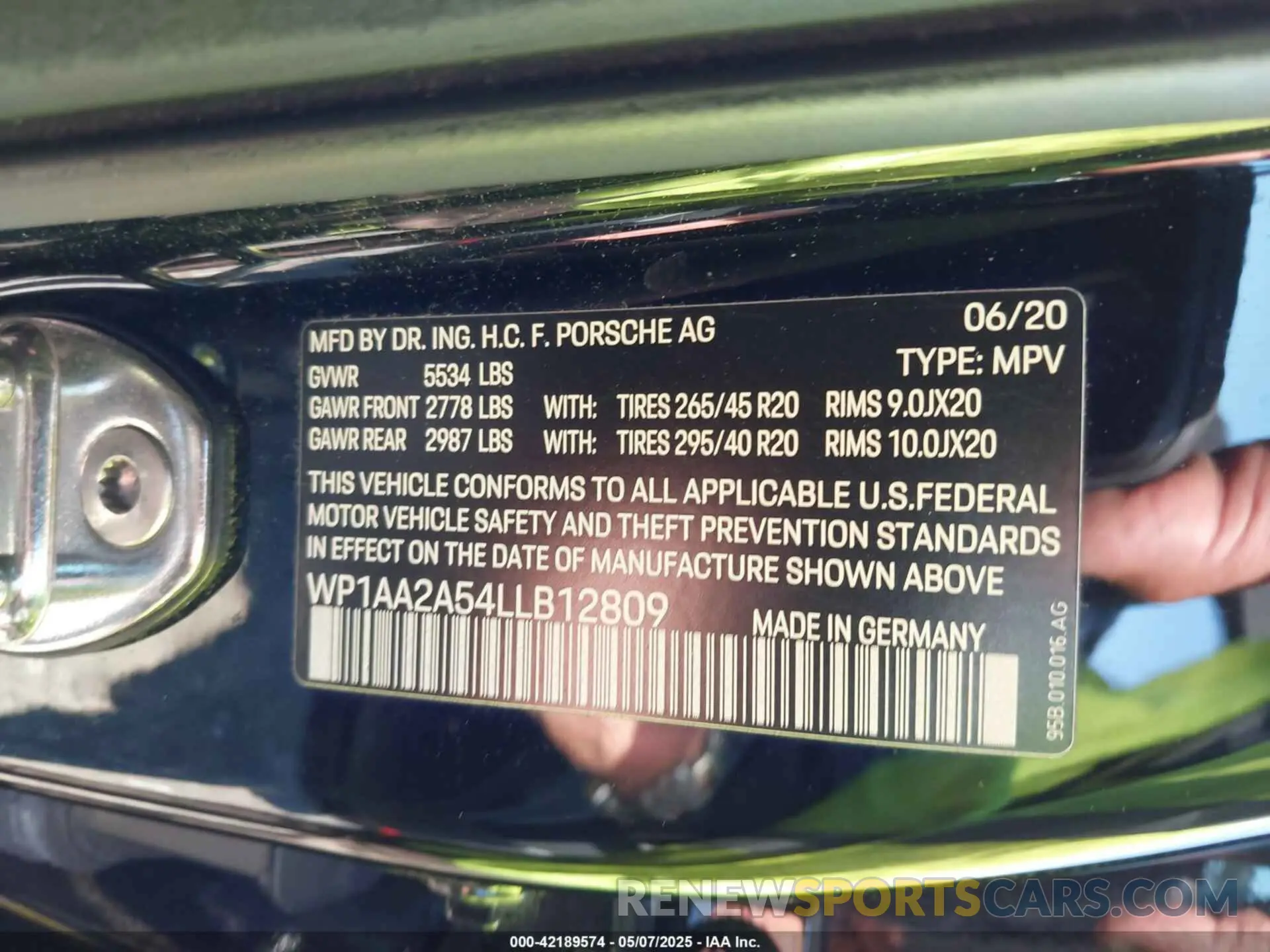 9 Фотография поврежденного автомобиля WP1AA2A54LLB12809 PORSCHE MACAN 2020