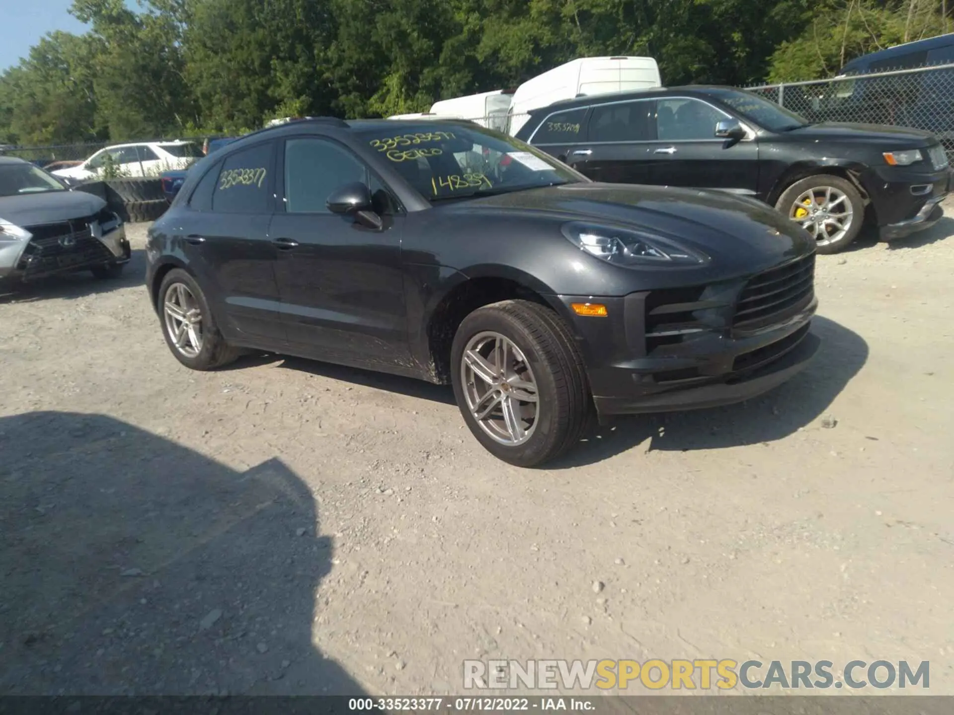 1 Photograph of a damaged car WP1AA2A55LLB04461 PORSCHE MACAN 2020