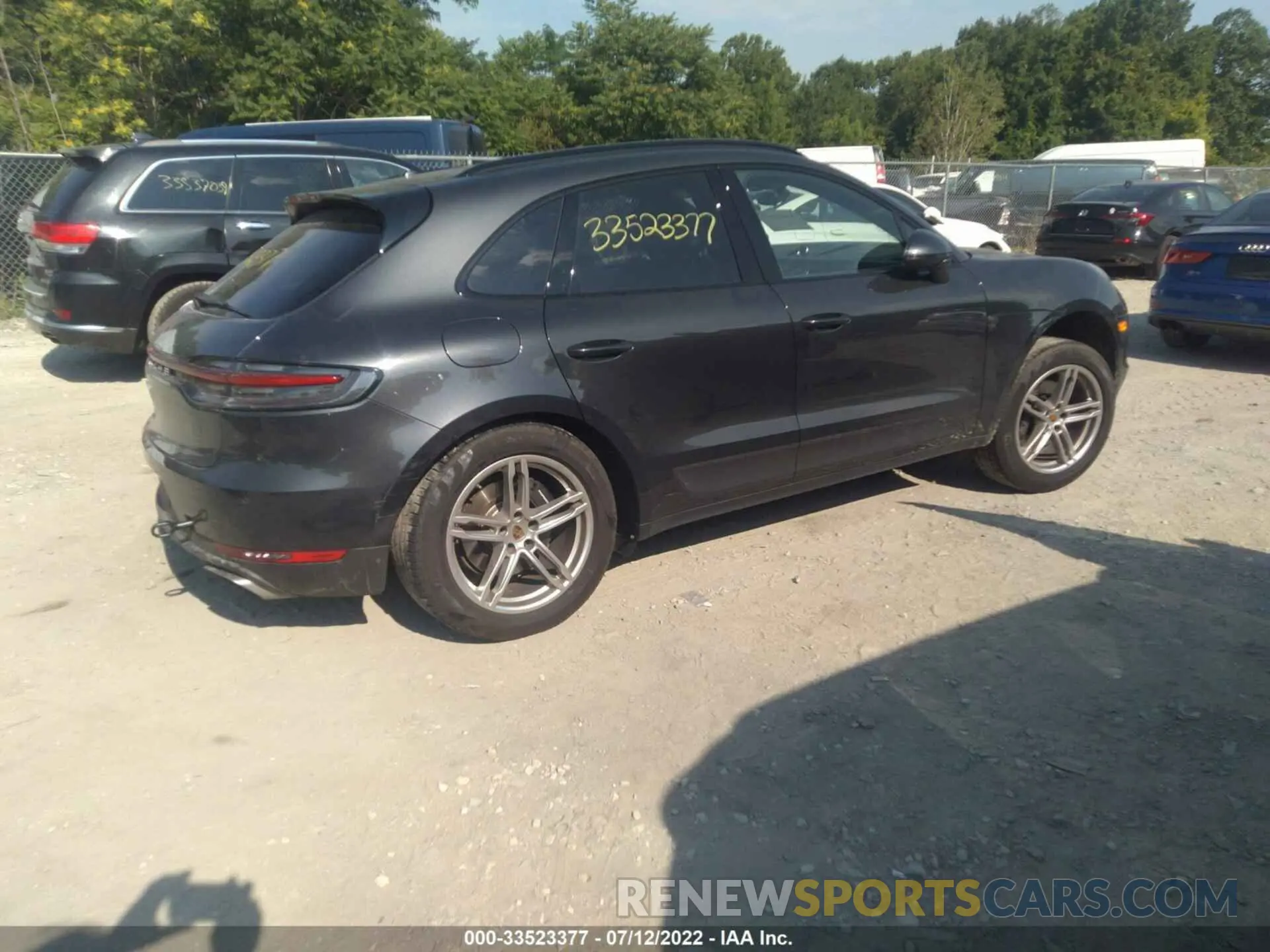 4 Photograph of a damaged car WP1AA2A55LLB04461 PORSCHE MACAN 2020