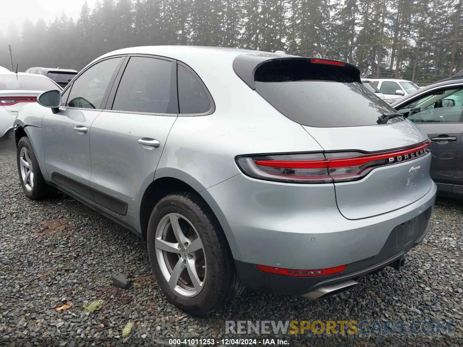 3 Photograph of a damaged car WP1AA2A55LLB04931 PORSCHE MACAN 2020