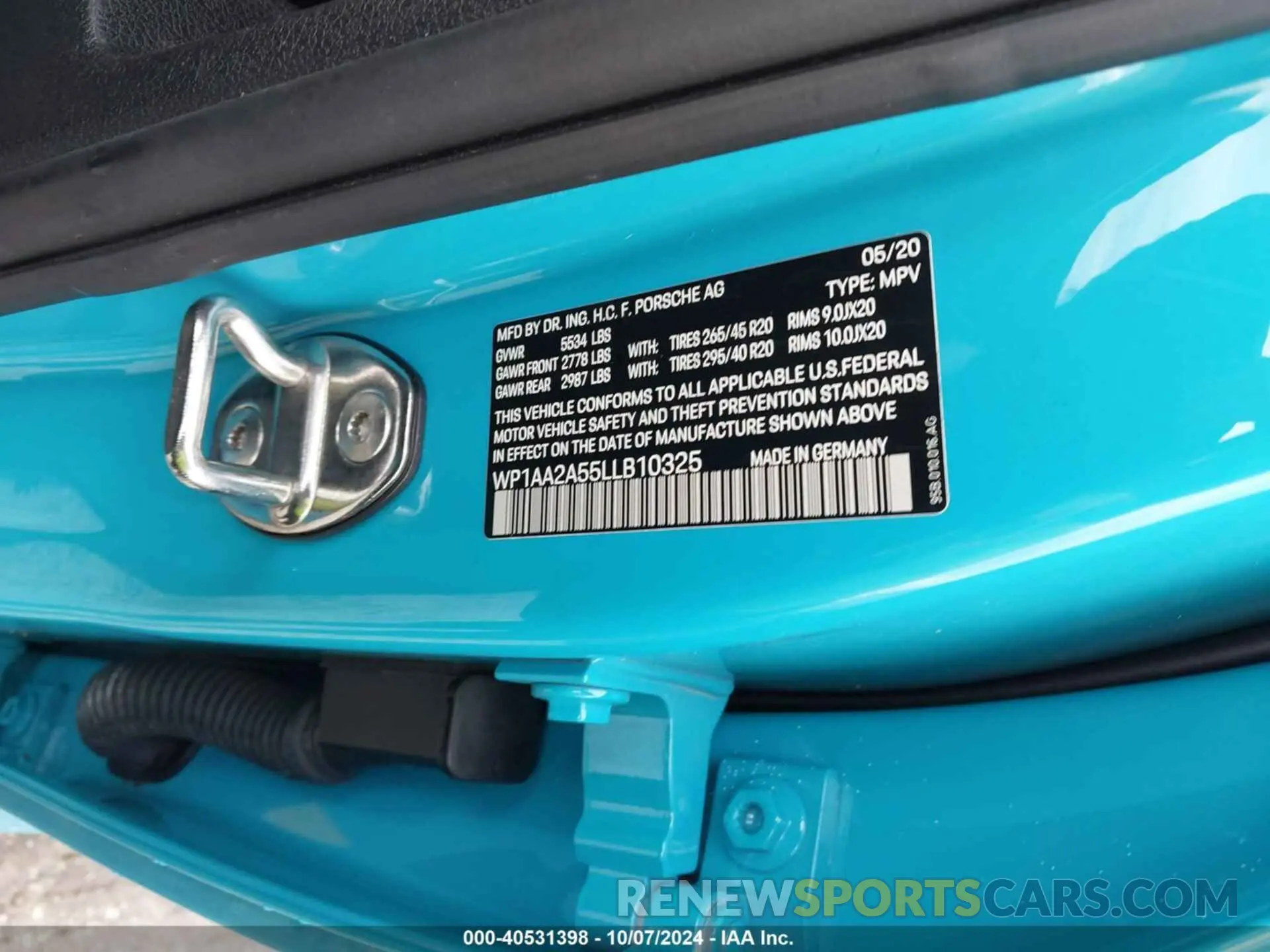 9 Photograph of a damaged car WP1AA2A55LLB10325 PORSCHE MACAN 2020