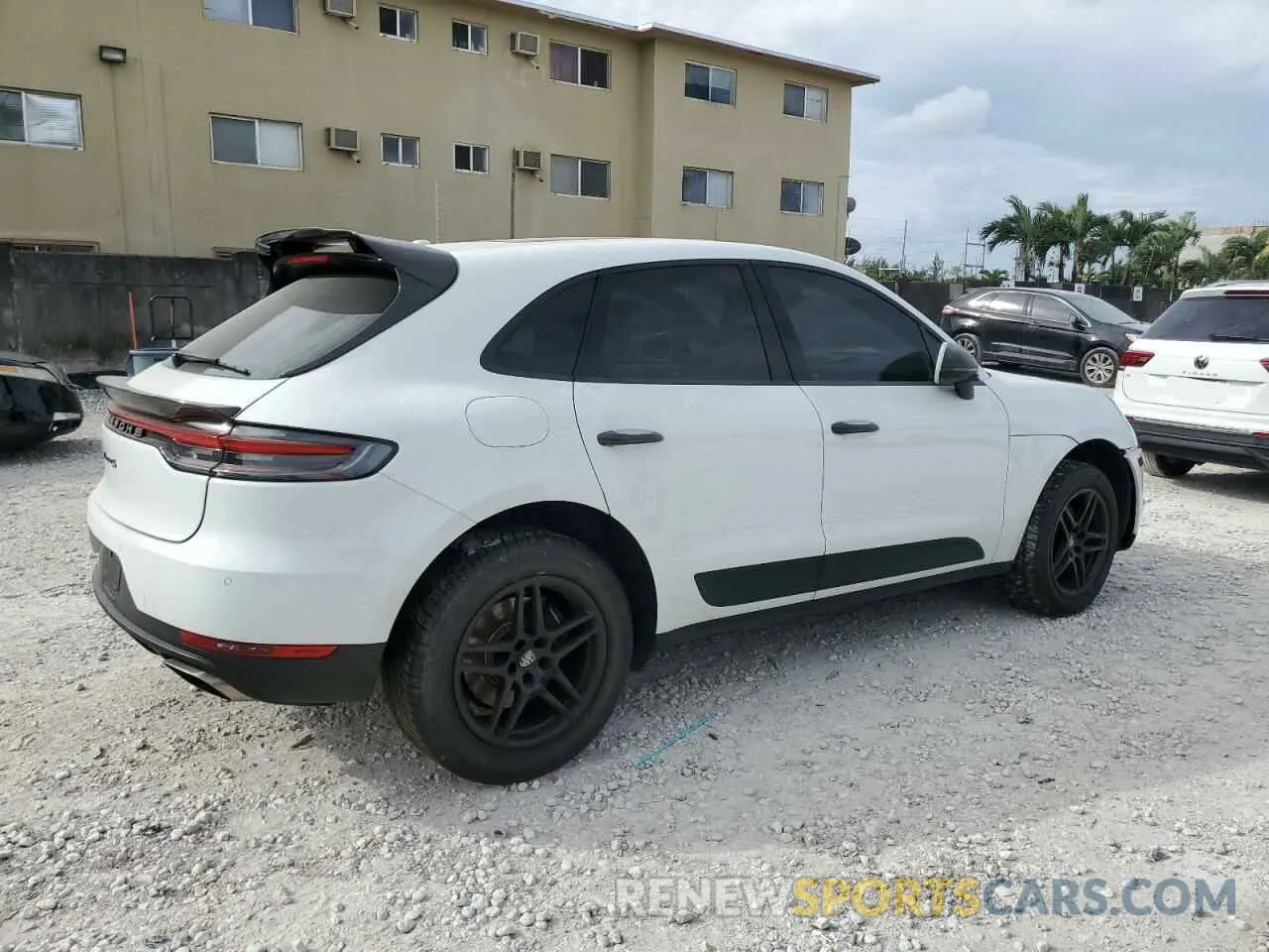 3 Фотография поврежденного автомобиля WP1AA2A56LLB04274 PORSCHE MACAN 2020
