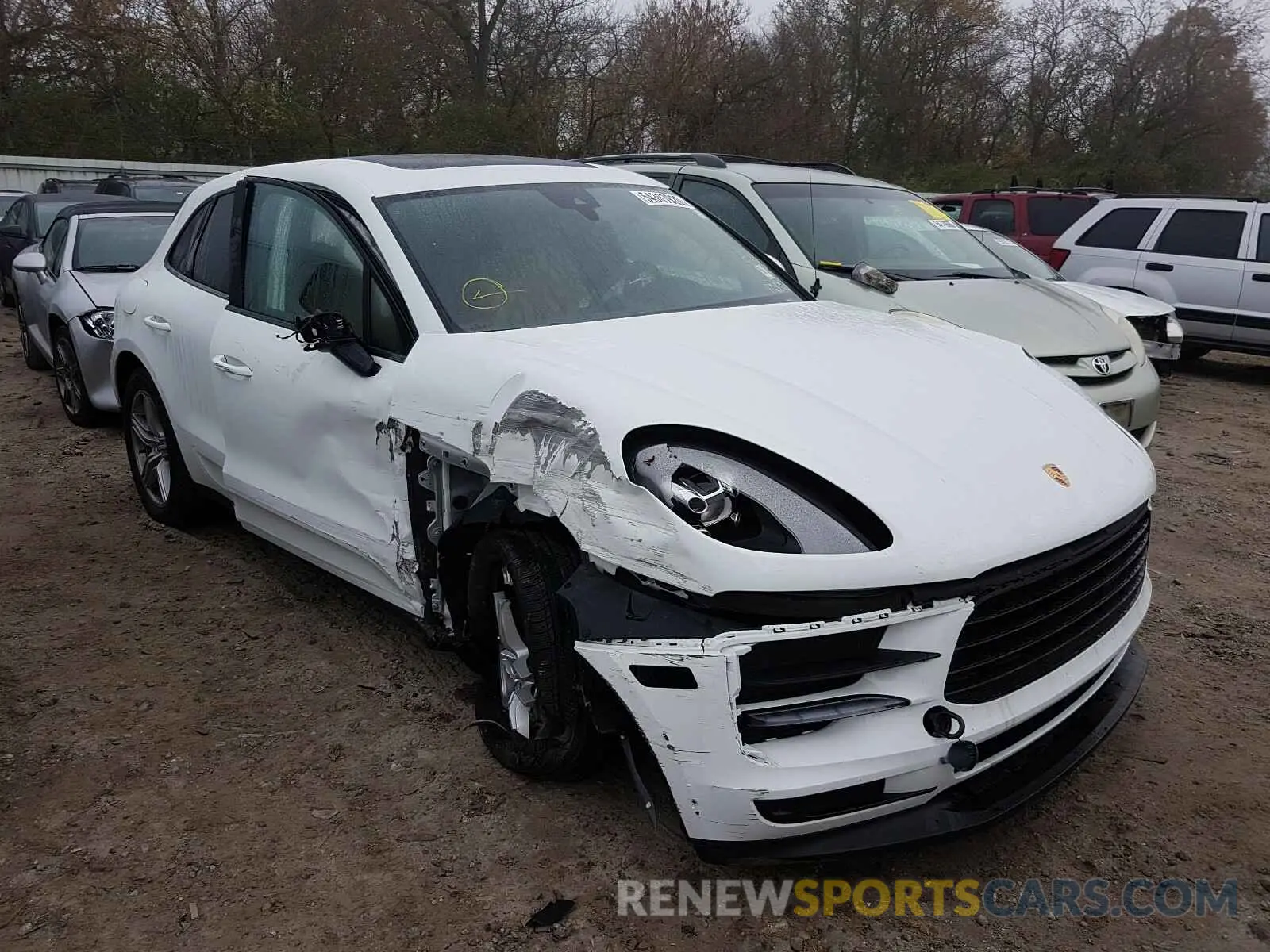 1 Photograph of a damaged car WP1AA2A56LLB07448 PORSCHE MACAN 2020