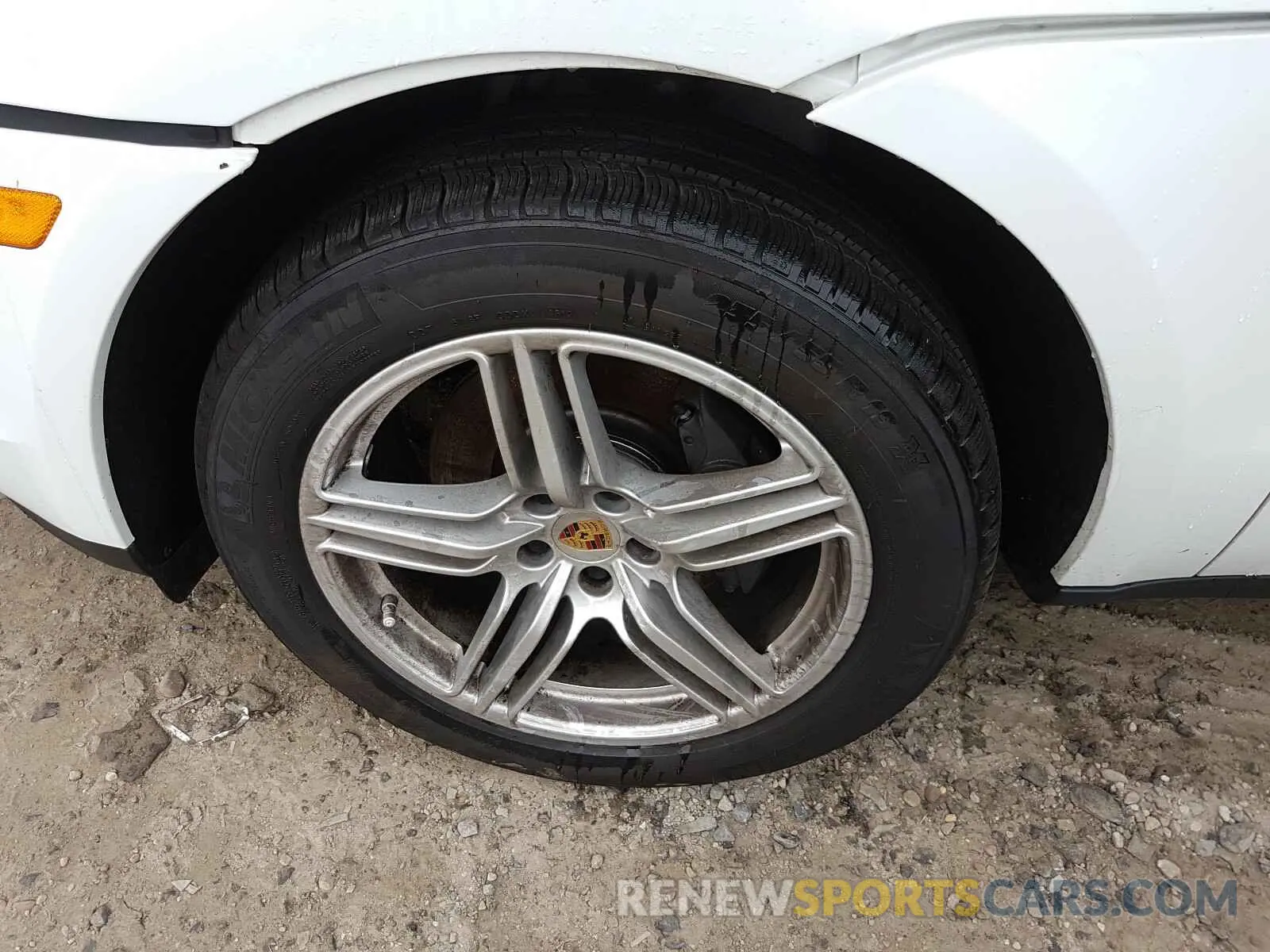 9 Photograph of a damaged car WP1AA2A56LLB07448 PORSCHE MACAN 2020