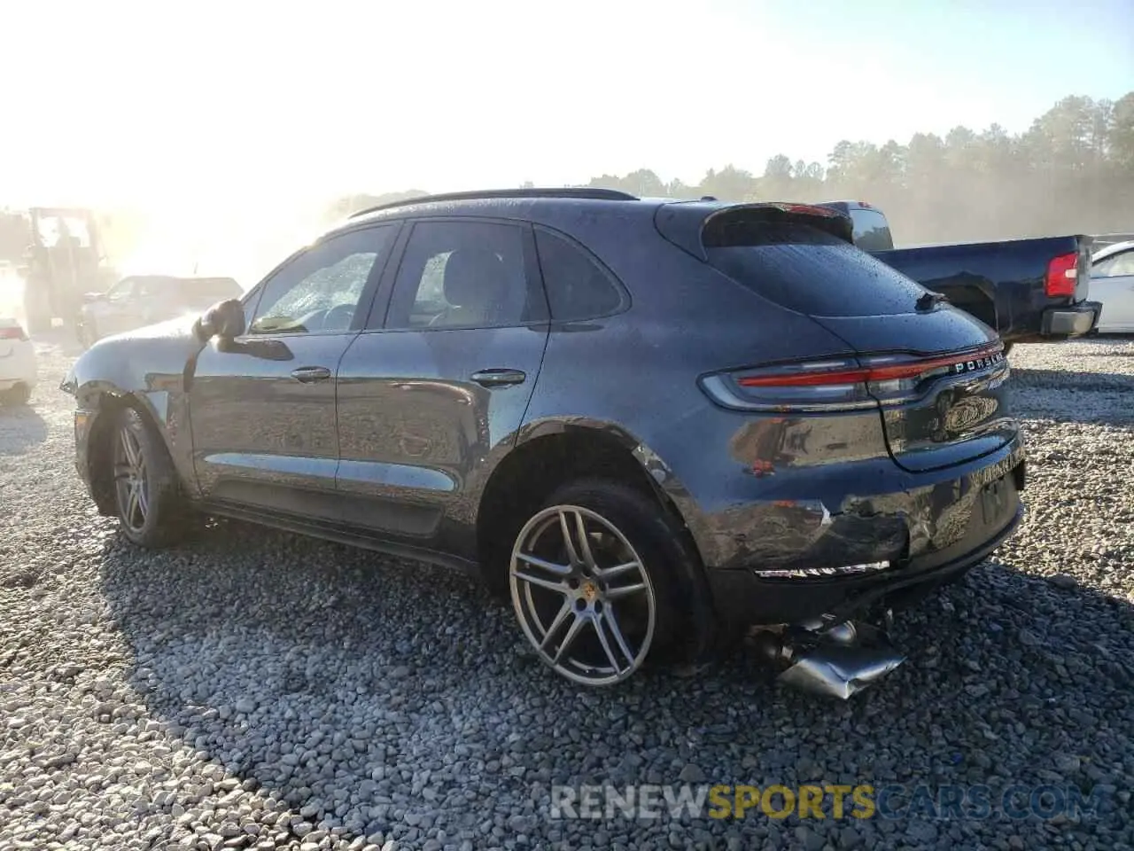 2 Фотография поврежденного автомобиля WP1AA2A57LLB07104 PORSCHE MACAN 2020
