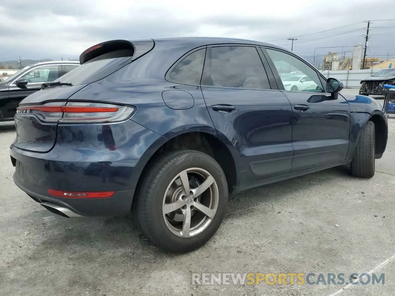 3 Фотография поврежденного автомобиля WP1AA2A57LLB13243 PORSCHE MACAN 2020