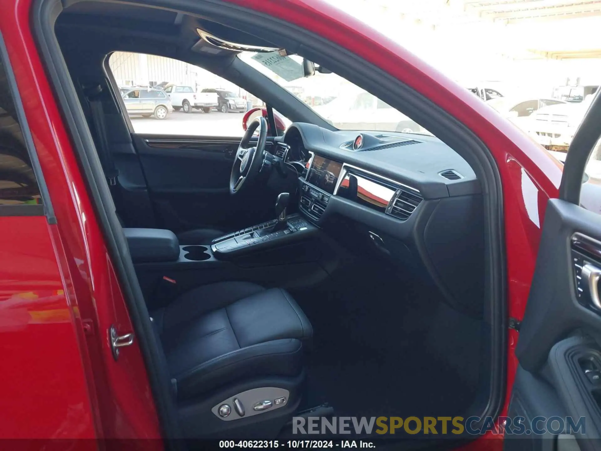 5 Photograph of a damaged car WP1AA2A58LLB13252 PORSCHE MACAN 2020