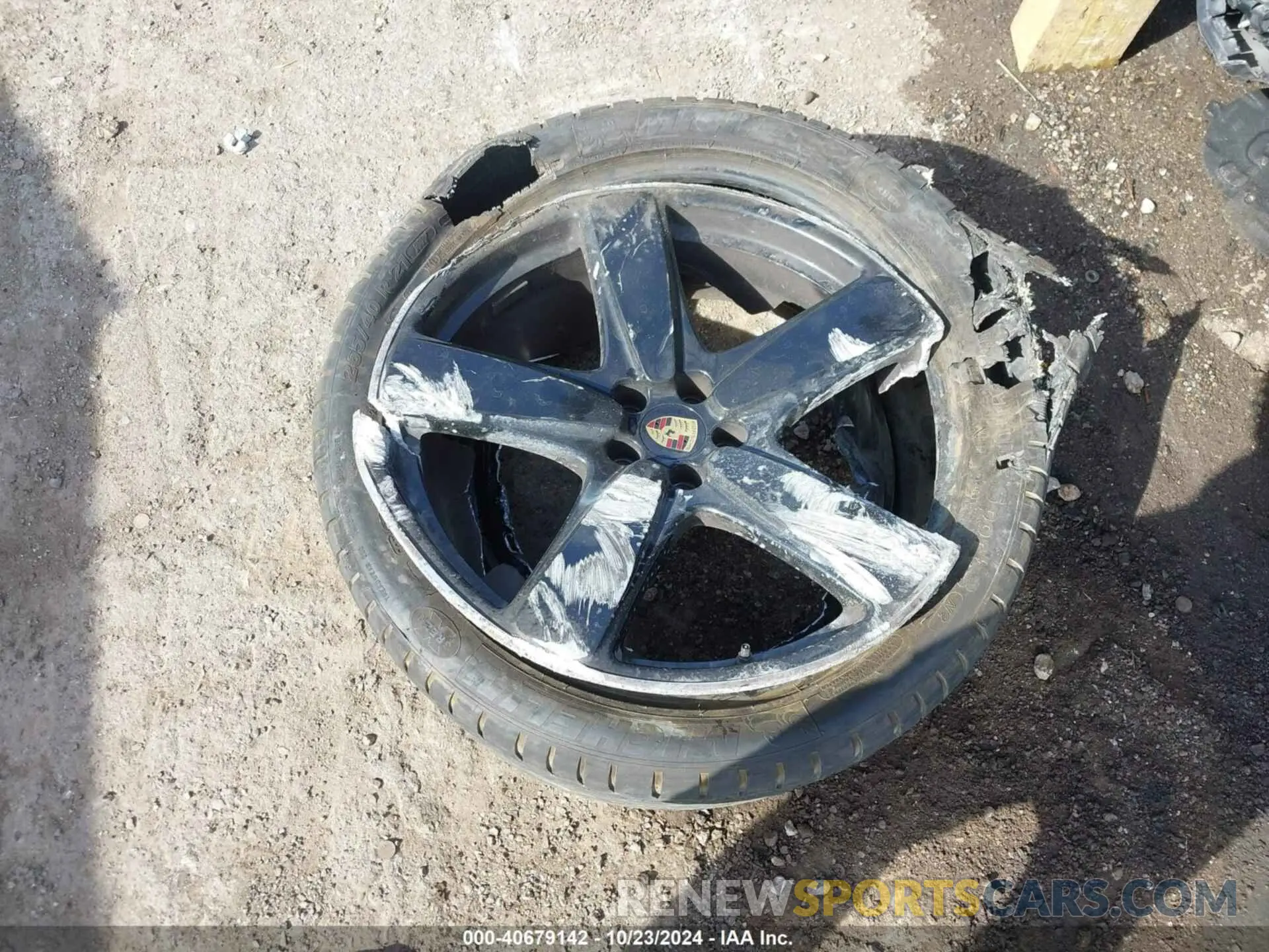 12 Photograph of a damaged car WP1AB2A54LLB33026 PORSCHE MACAN 2020