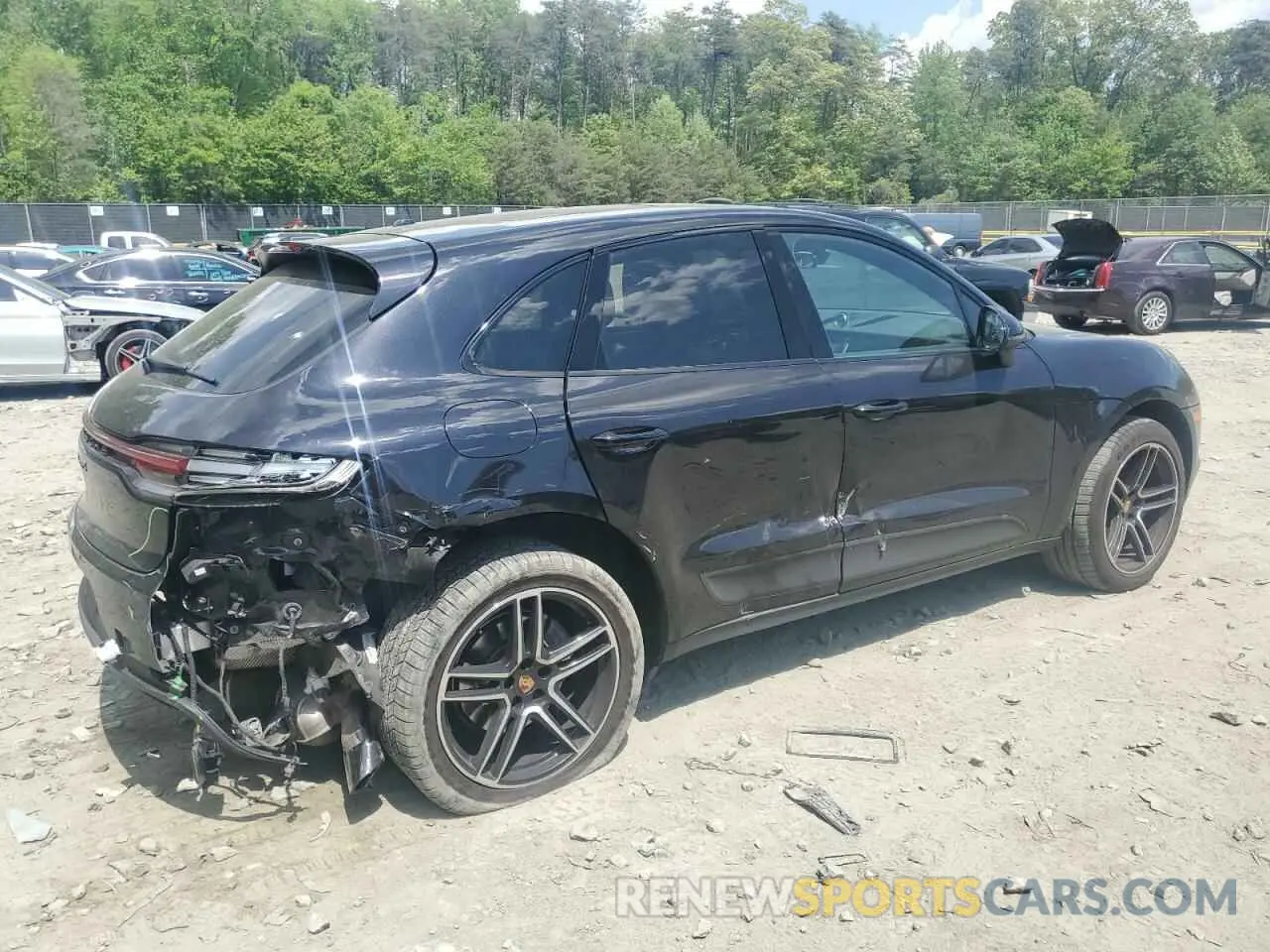 3 Фотография поврежденного автомобиля WP1AB2A59LLB37685 PORSCHE MACAN 2020