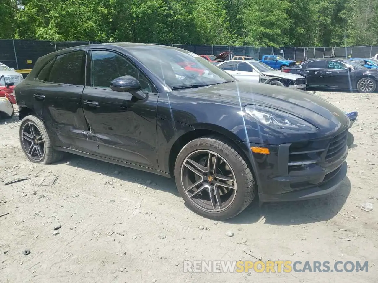 4 Фотография поврежденного автомобиля WP1AB2A59LLB37685 PORSCHE MACAN 2020