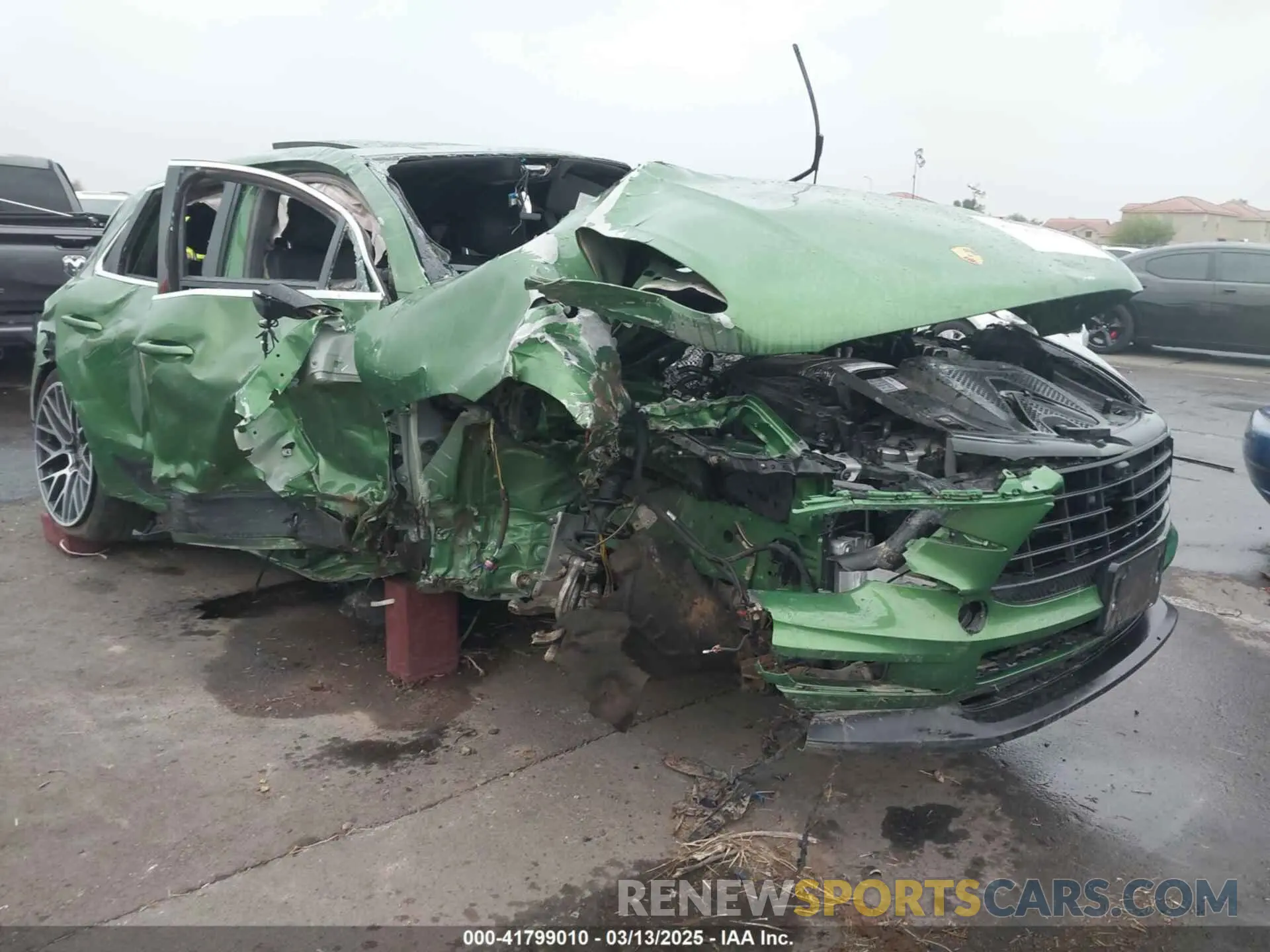 1 Photograph of a damaged car WP1AB2A5XLLB32219 PORSCHE MACAN 2020
