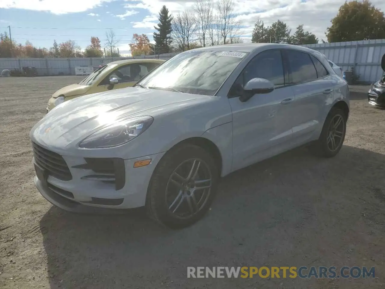 1 Photograph of a damaged car WP1AB2A5XLLB35721 PORSCHE MACAN 2020