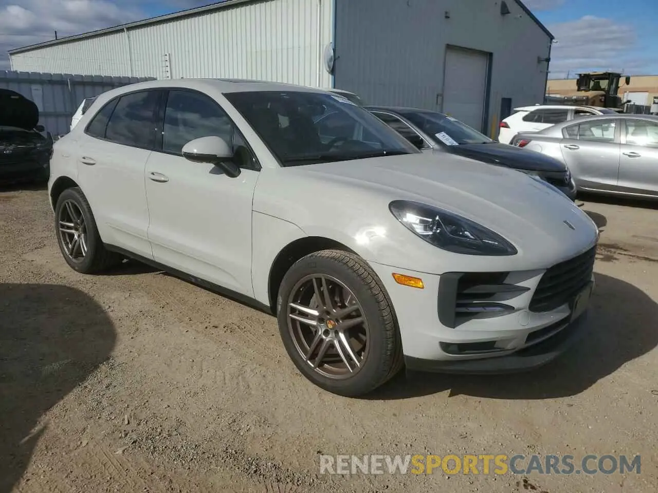 4 Photograph of a damaged car WP1AB2A5XLLB35721 PORSCHE MACAN 2020