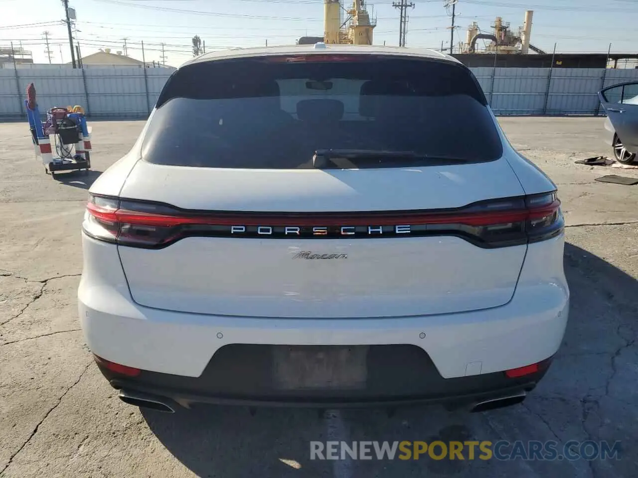 6 Photograph of a damaged car WP1AA2A50MLB02182 PORSCHE MACAN 2021