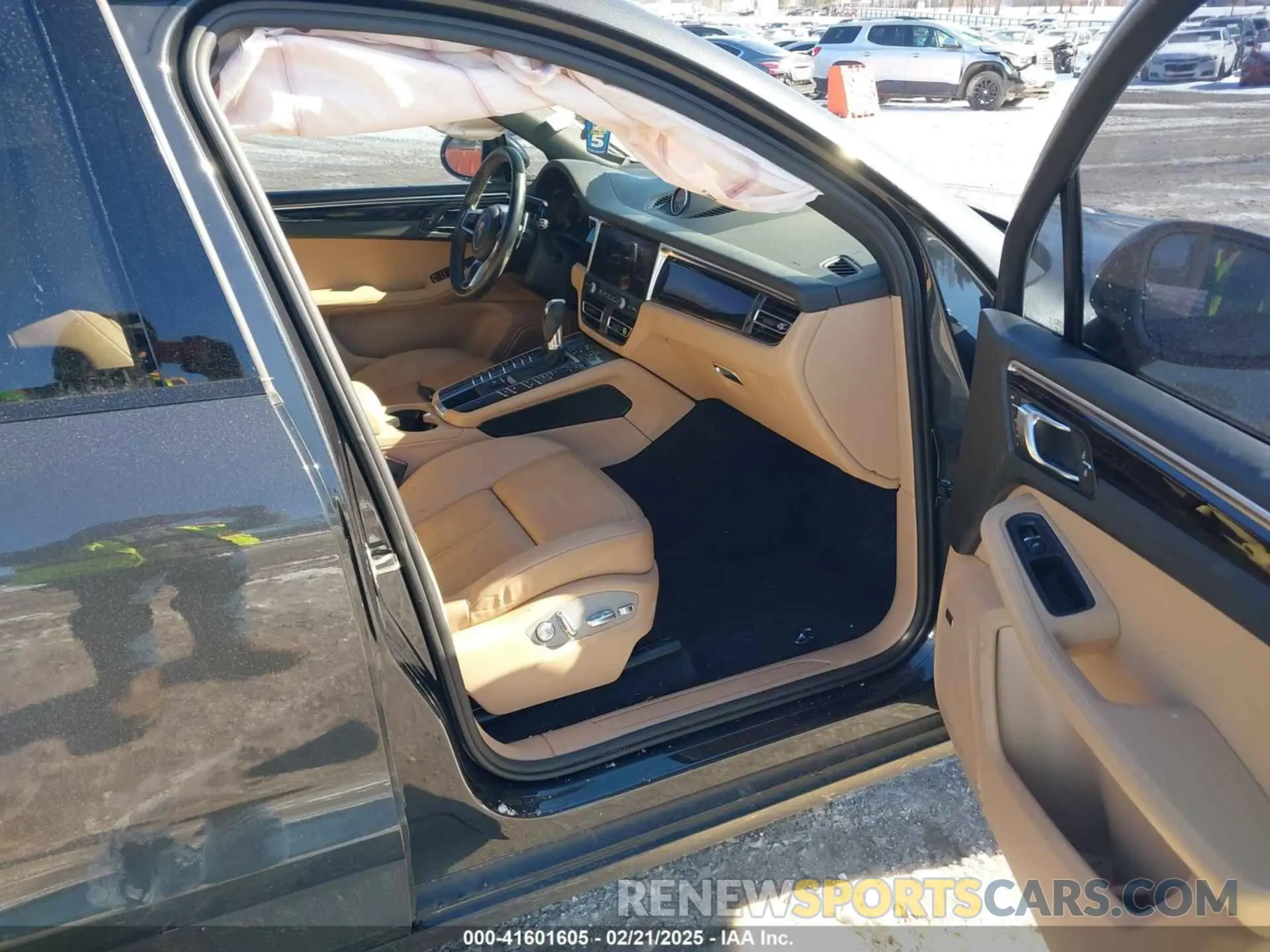 5 Photograph of a damaged car WP1AA2A50MLB06099 PORSCHE MACAN 2021