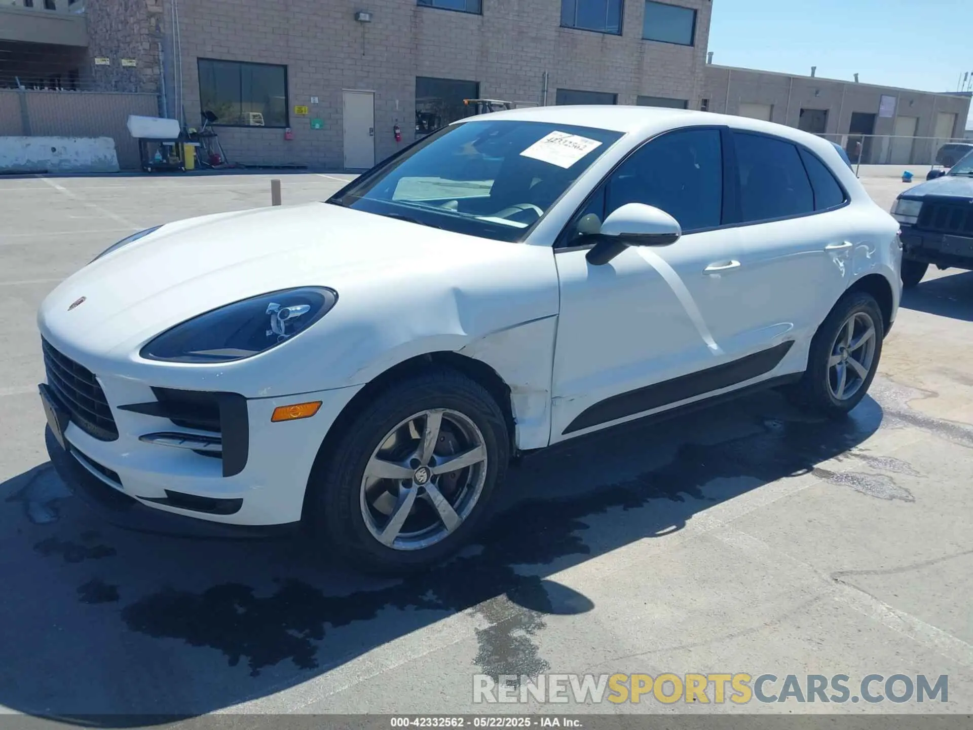 2 Photograph of a damaged car WP1AA2A51MLB00523 PORSCHE MACAN 2021