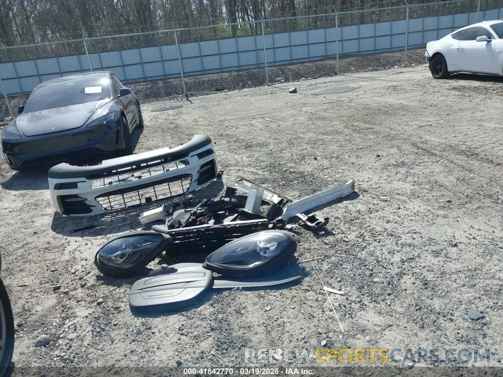 12 Photograph of a damaged car WP1AA2A51MLB12543 PORSCHE MACAN 2021