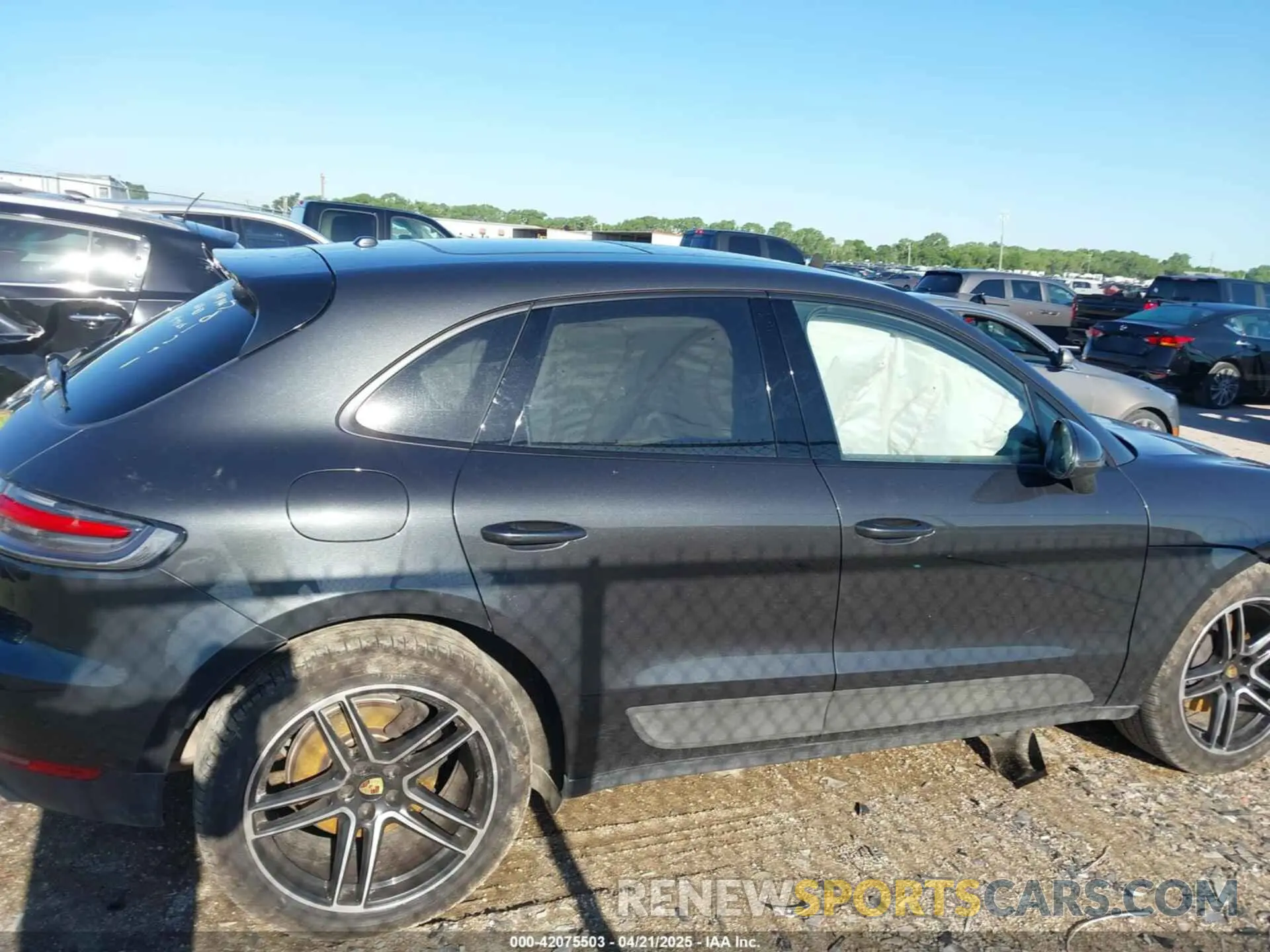 13 Фотография поврежденного автомобиля WP1AA2A52MLB09795 PORSCHE MACAN 2021
