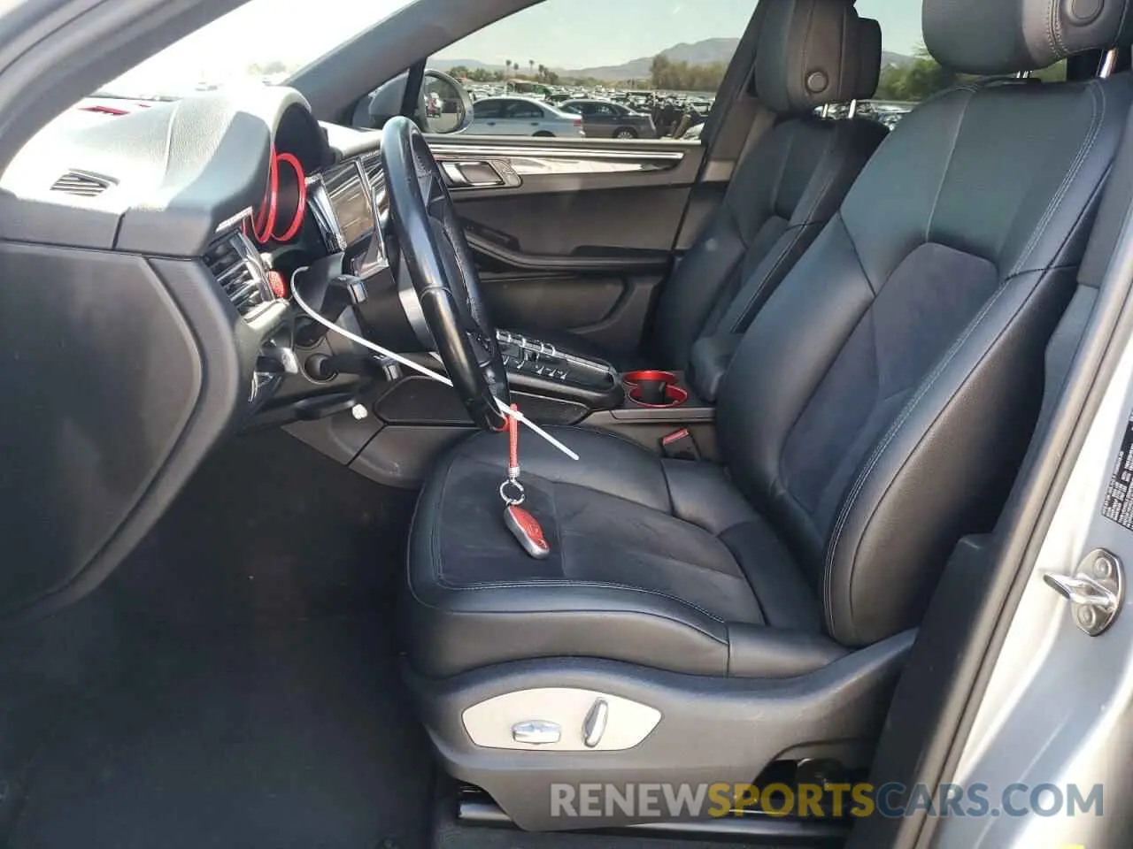 7 Photograph of a damaged car WP1AA2A53MLB08817 PORSCHE MACAN 2021