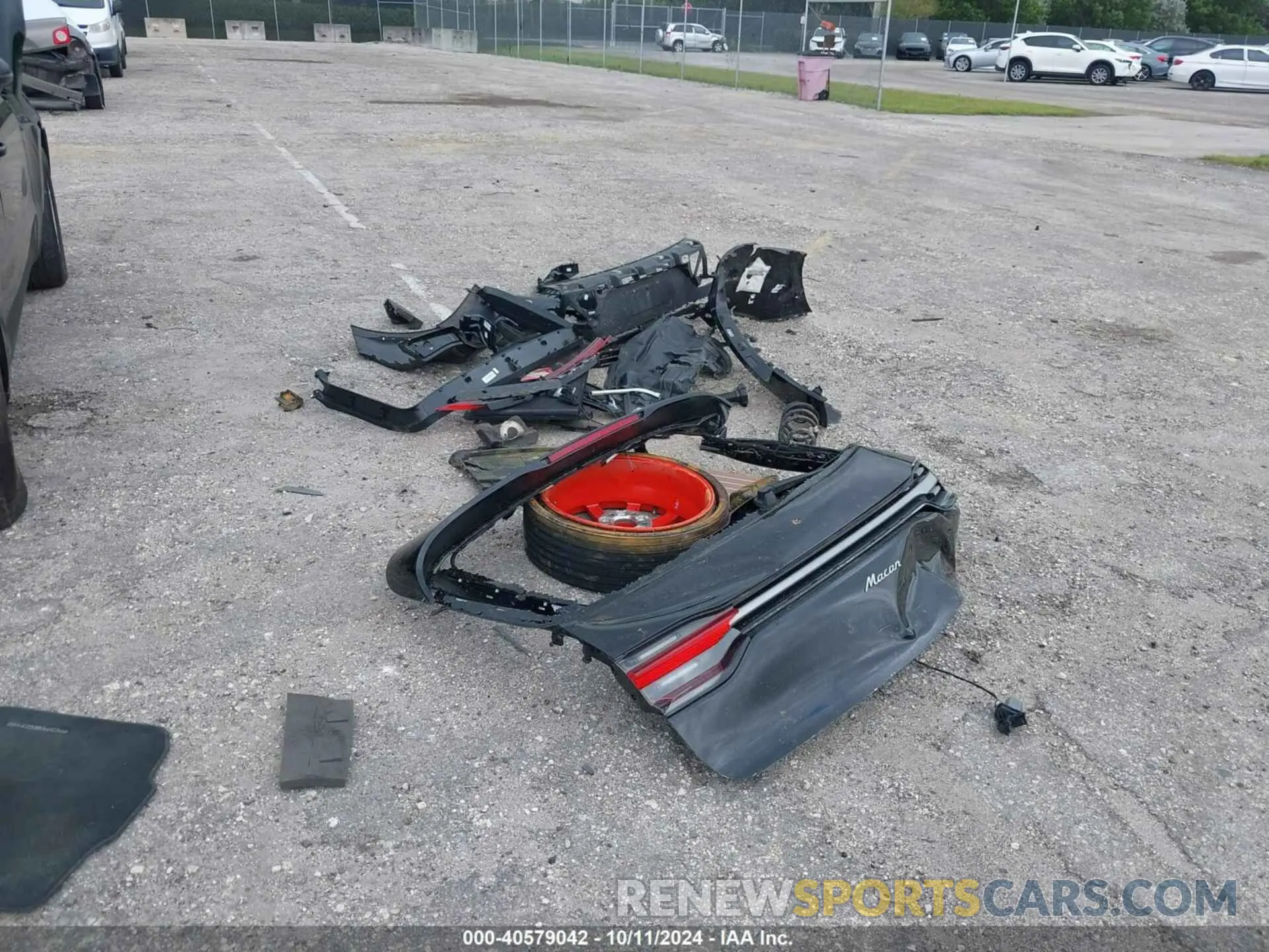 11 Photograph of a damaged car WP1AA2A54MLB02587 PORSCHE MACAN 2021