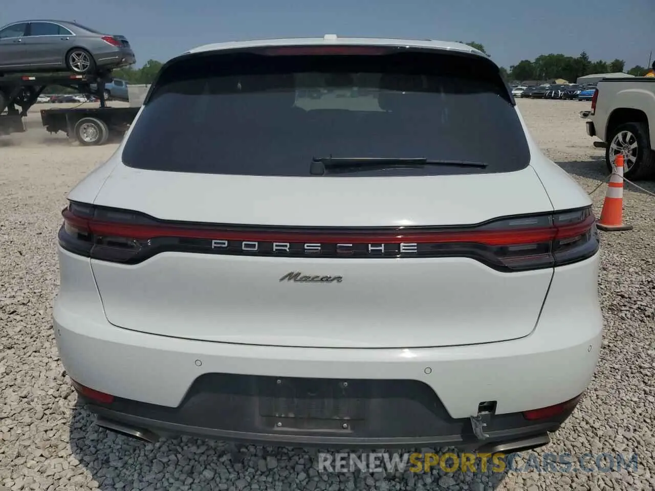 6 Photograph of a damaged car WP1AA2A55MLB02694 PORSCHE MACAN 2021