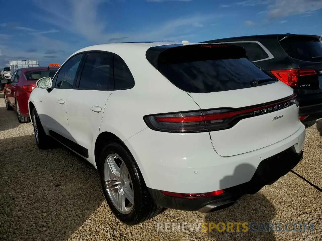3 Photograph of a damaged car WP1AA2A55MLB08026 PORSCHE MACAN 2021