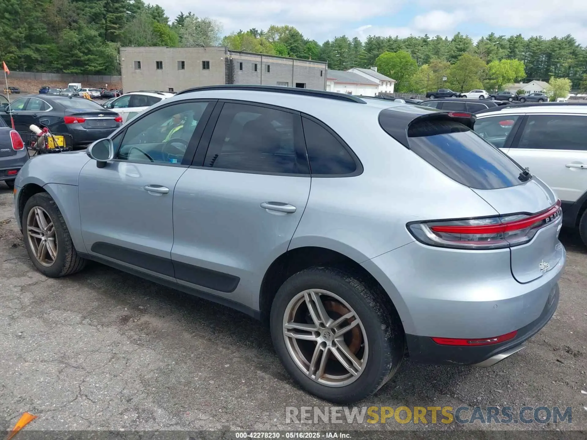 15 Фотография поврежденного автомобиля WP1AA2A55MLB14277 PORSCHE MACAN 2021