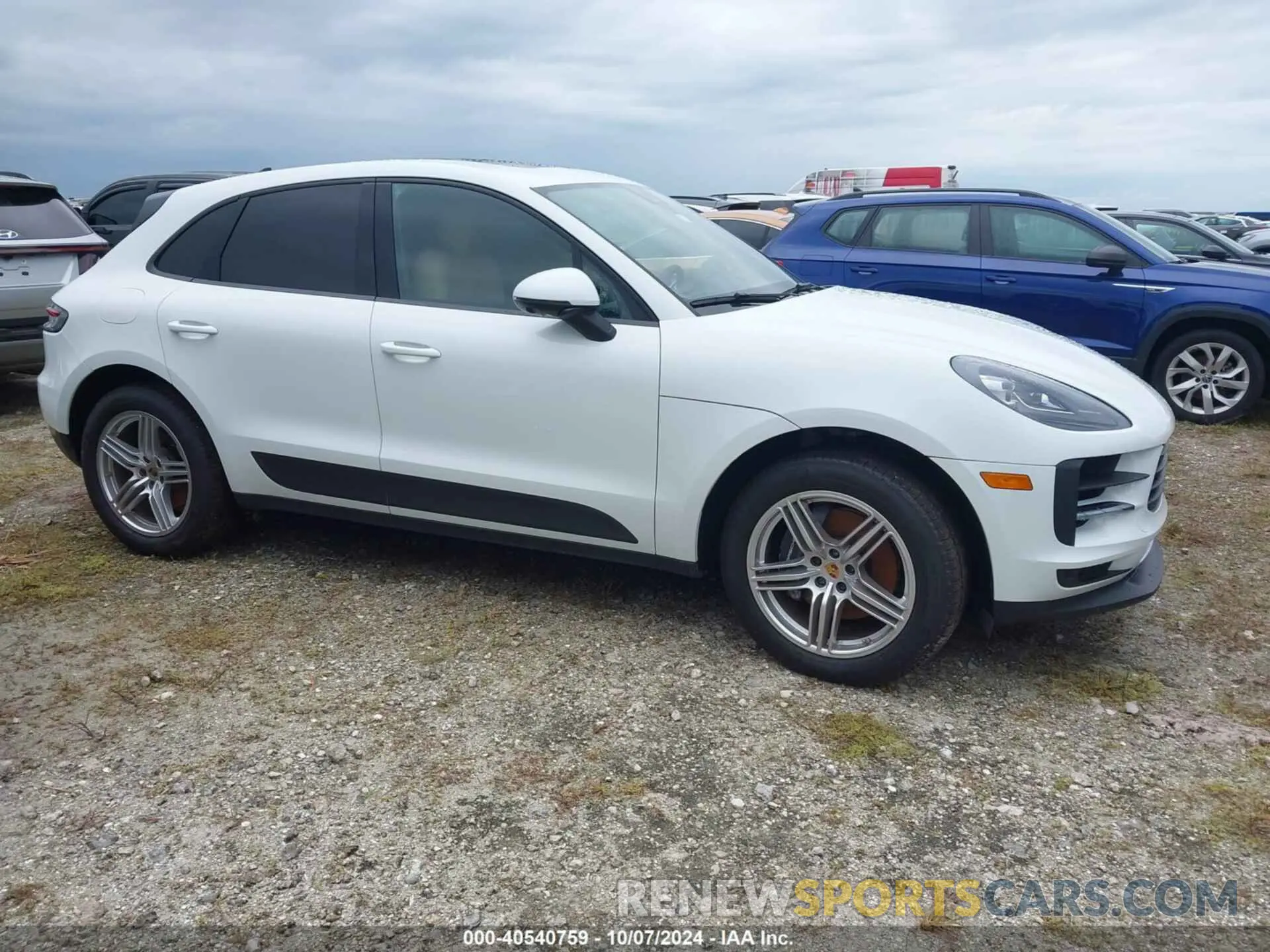 12 Фотография поврежденного автомобиля WP1AA2A57MLB00302 PORSCHE MACAN 2021