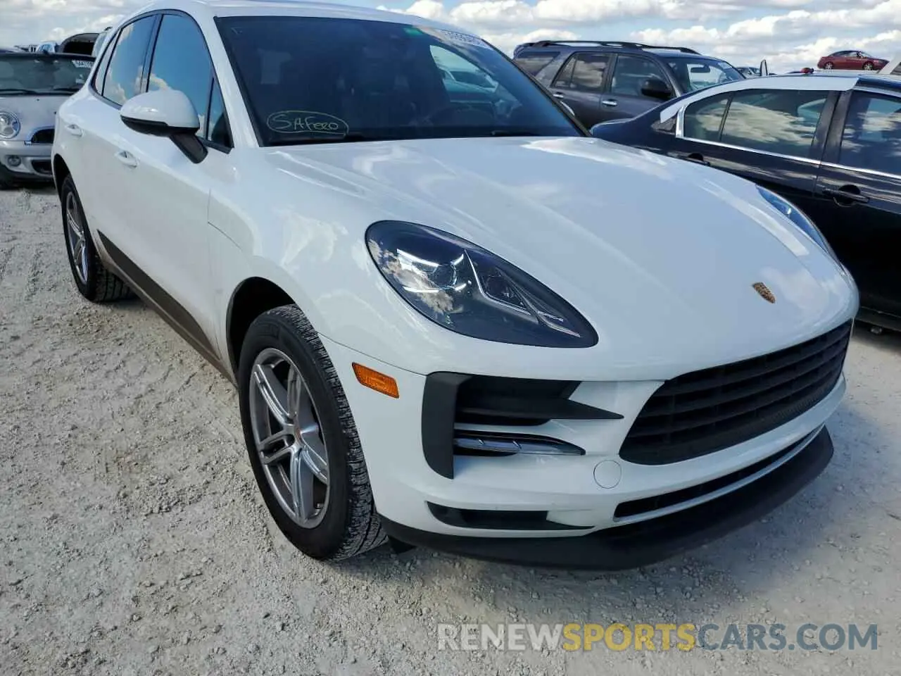 1 Photograph of a damaged car WP1AA2A58MLB05881 PORSCHE MACAN 2021