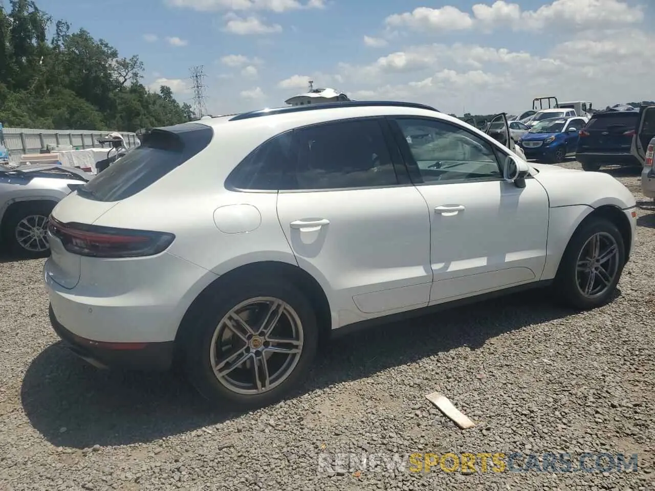 3 Фотография поврежденного автомобиля WP1AA2A5XMLB02805 PORSCHE MACAN 2021