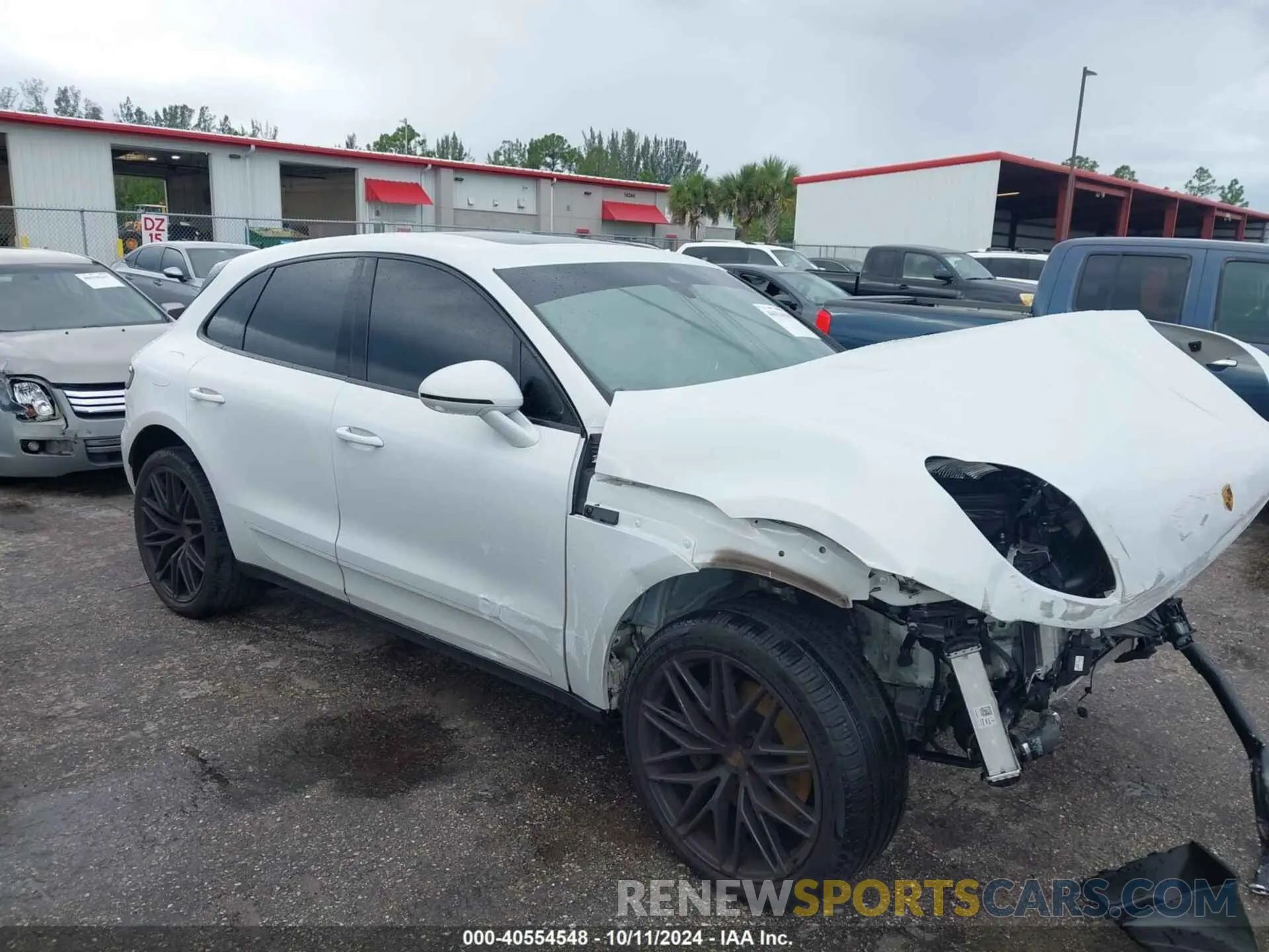 1 Photograph of a damaged car WP1AB2A51MLB30263 PORSCHE MACAN 2021