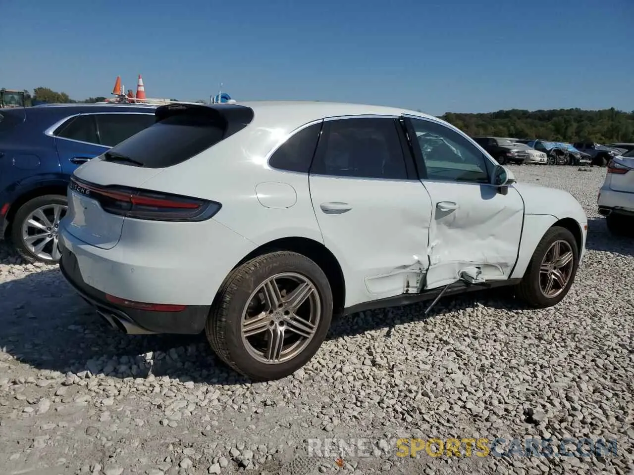 3 Photograph of a damaged car WP1AB2A52MLB32748 PORSCHE MACAN 2021