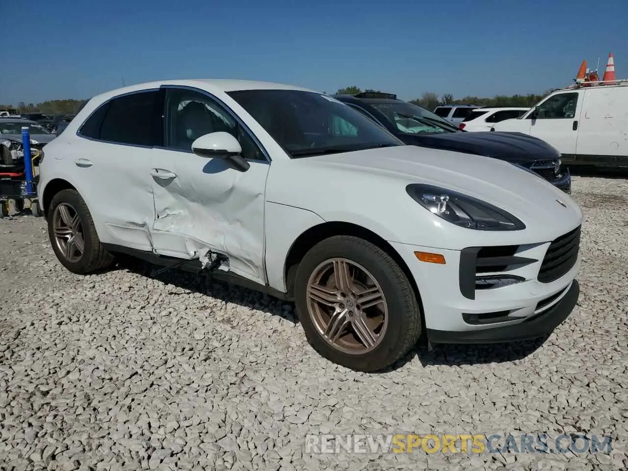 4 Photograph of a damaged car WP1AB2A52MLB32748 PORSCHE MACAN 2021