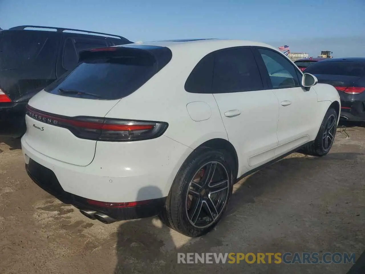 3 Photograph of a damaged car WP1AB2A53MLB30488 PORSCHE MACAN 2021