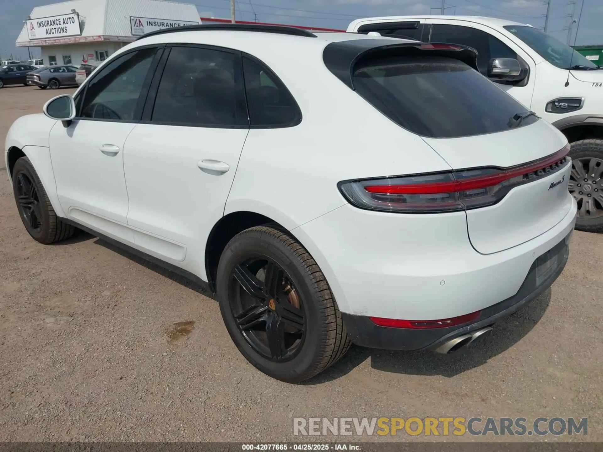 3 Photograph of a damaged car WP1AB2A53MLB37831 PORSCHE MACAN 2021