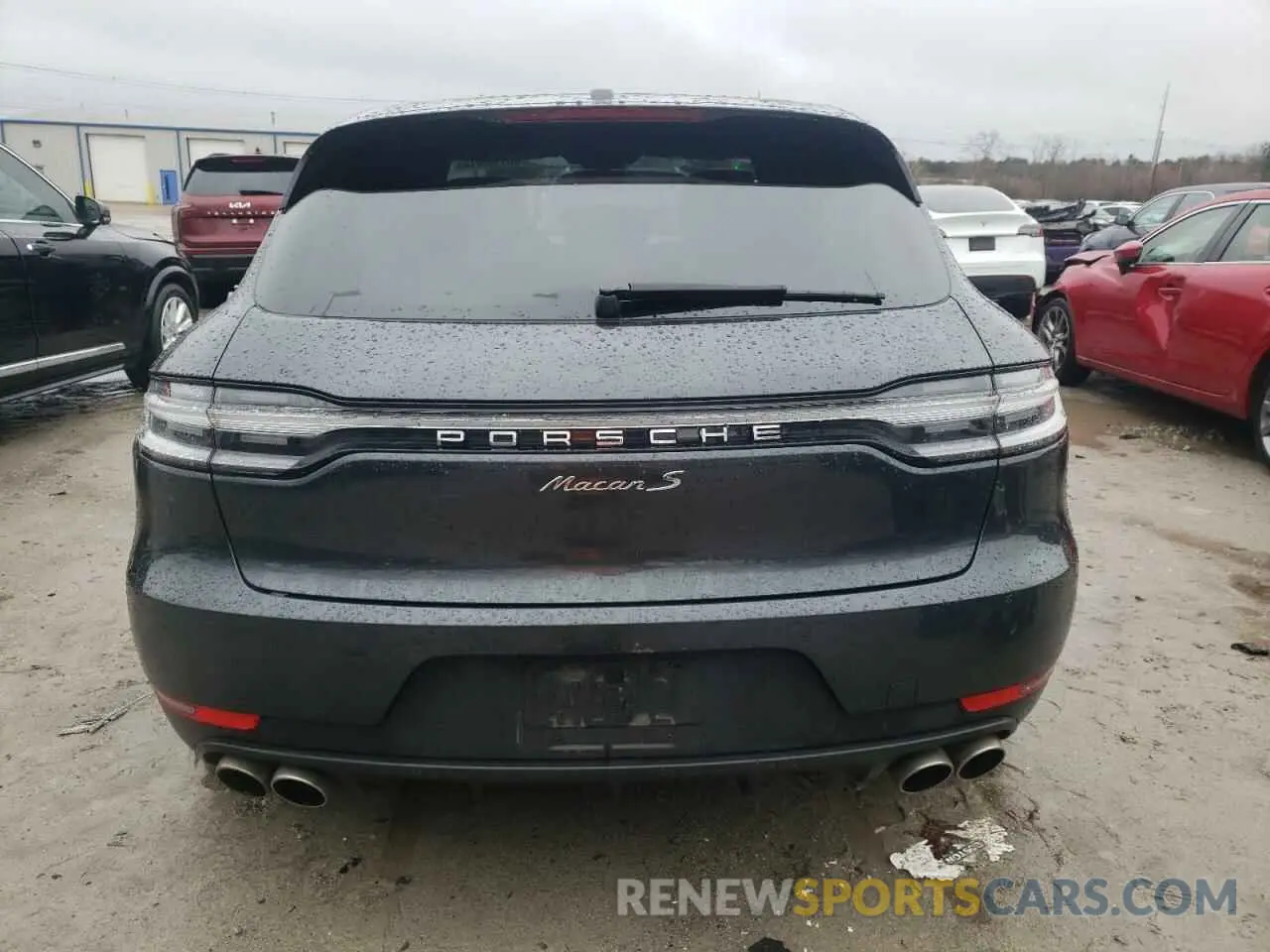 6 Photograph of a damaged car WP1AB2A54MLB37210 PORSCHE MACAN 2021