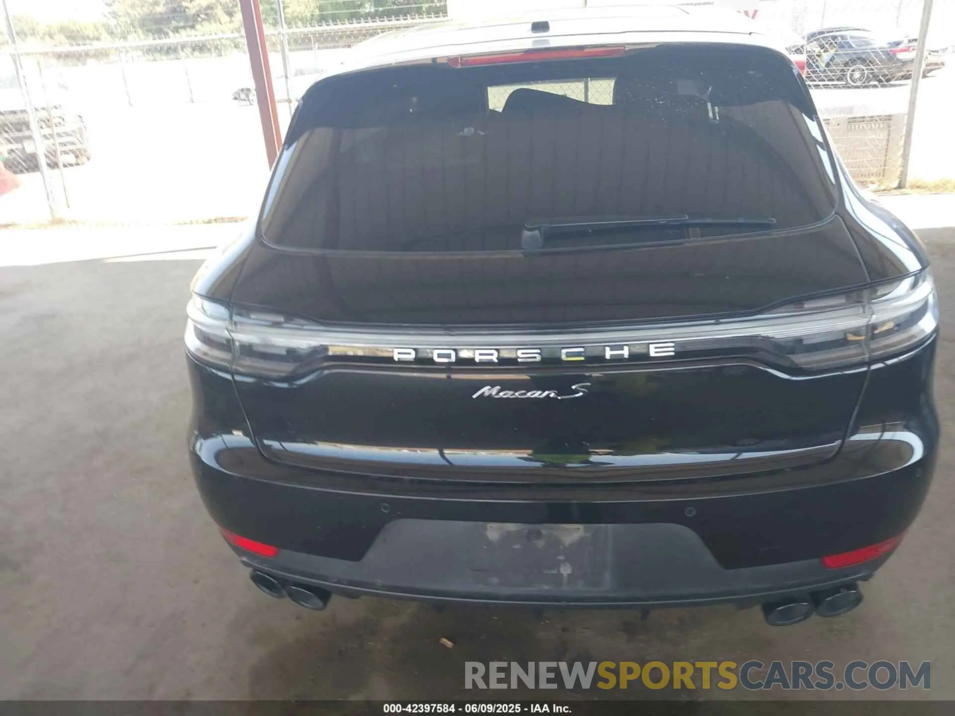 17 Фотография поврежденного автомобиля WP1AB2A54MLB37840 PORSCHE MACAN 2021