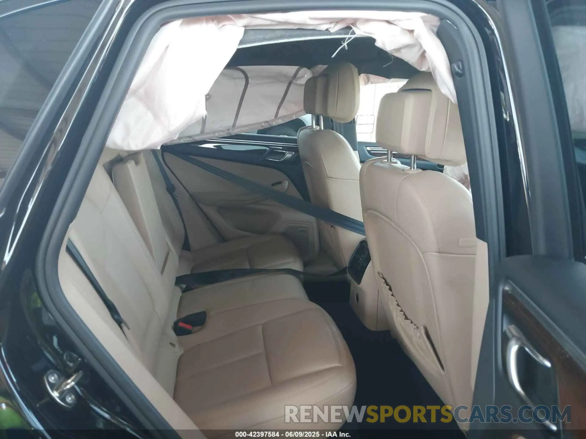 8 Фотография поврежденного автомобиля WP1AB2A54MLB37840 PORSCHE MACAN 2021