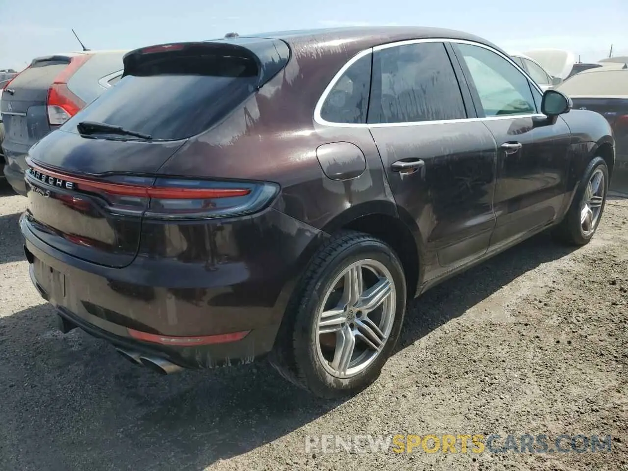 3 Photograph of a damaged car WP1AB2A56MLB32218 PORSCHE MACAN 2021