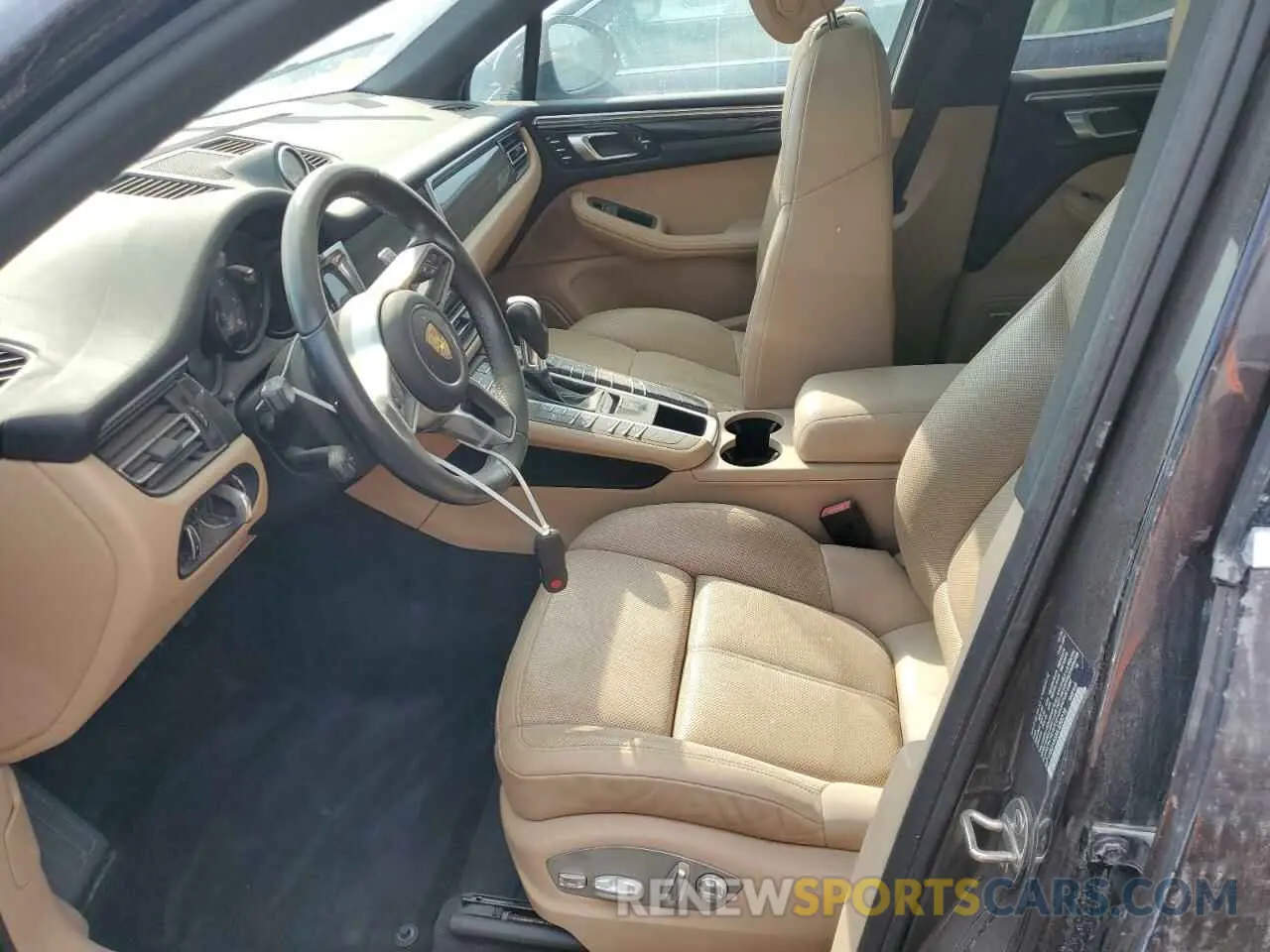 7 Photograph of a damaged car WP1AB2A56MLB32218 PORSCHE MACAN 2021