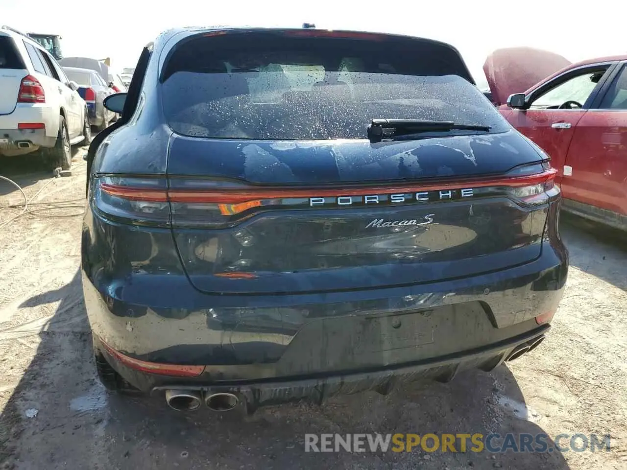 6 Photograph of a damaged car WP1AB2A56MLB33045 PORSCHE MACAN 2021