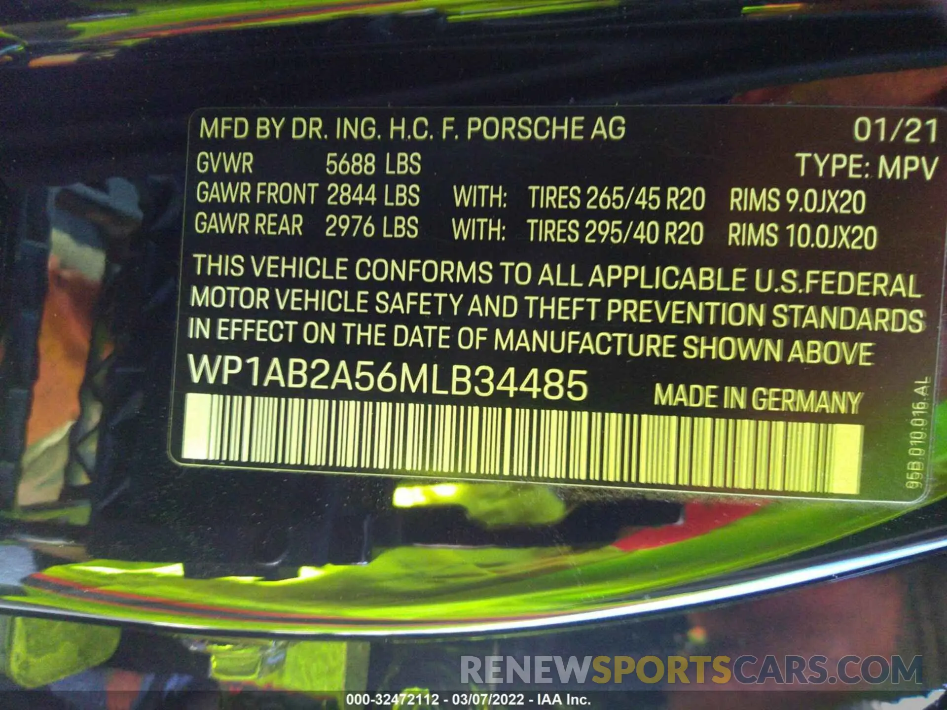 9 Photograph of a damaged car WP1AB2A56MLB34485 PORSCHE MACAN 2021