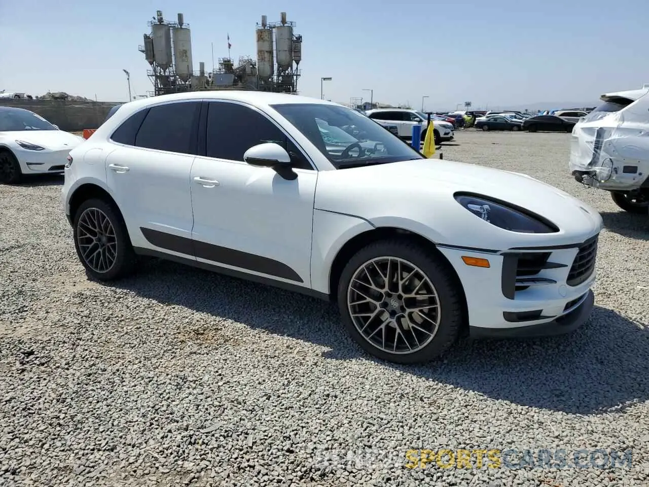 4 Фотография поврежденного автомобиля WP1AB2A59MLB30124 PORSCHE MACAN 2021