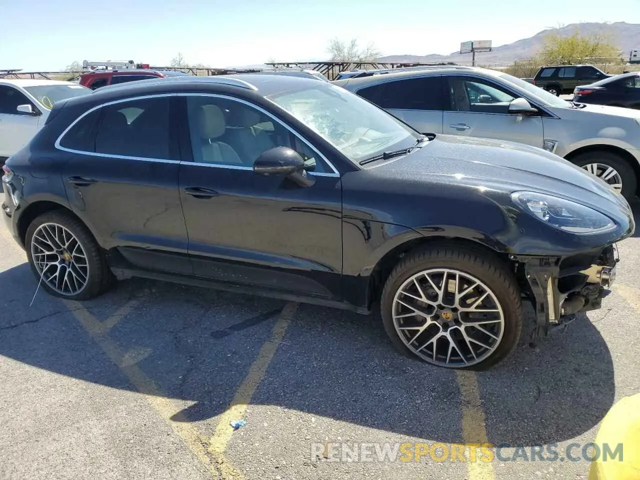 4 Photograph of a damaged car WP1AB2A5XMLB35428 PORSCHE MACAN 2021