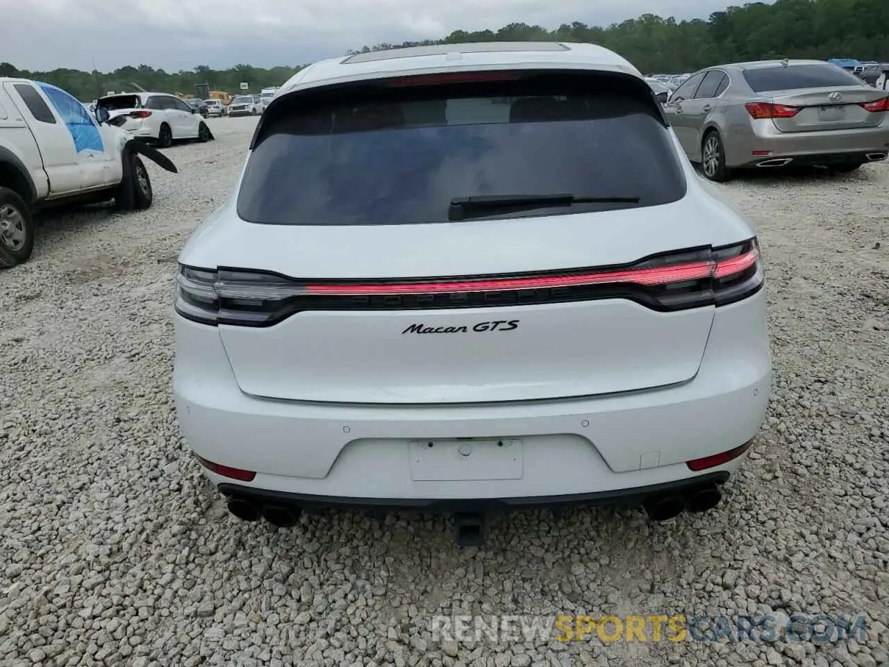 6 Photograph of a damaged car WP1AG2A50MLB52482 PORSCHE MACAN 2021
