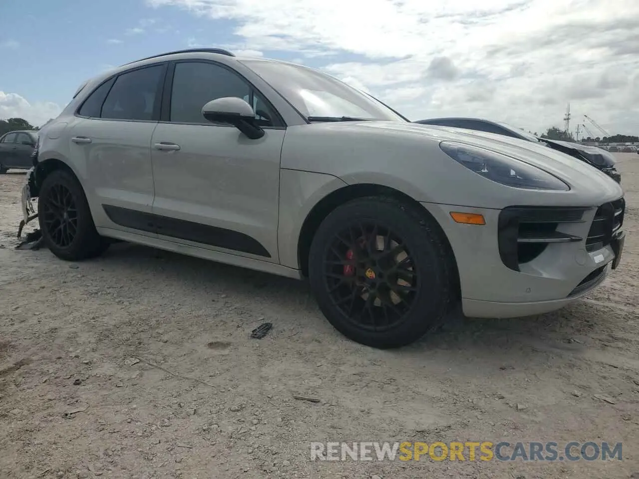 4 Photograph of a damaged car WP1AG2A53MLB52993 PORSCHE MACAN 2021