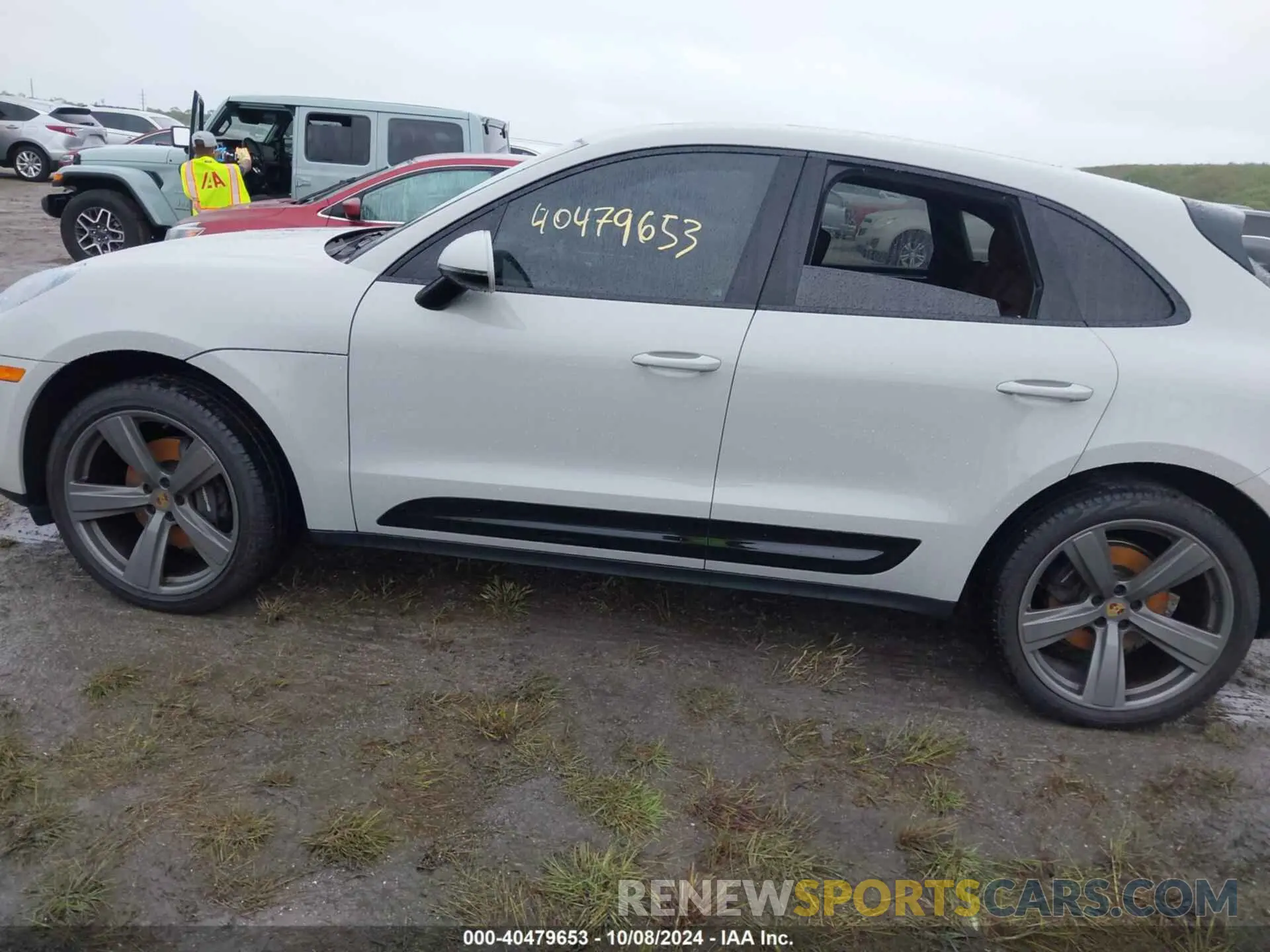 14 Фотография поврежденного автомобиля WP1AA2A51NLB09823 PORSCHE MACAN 2022